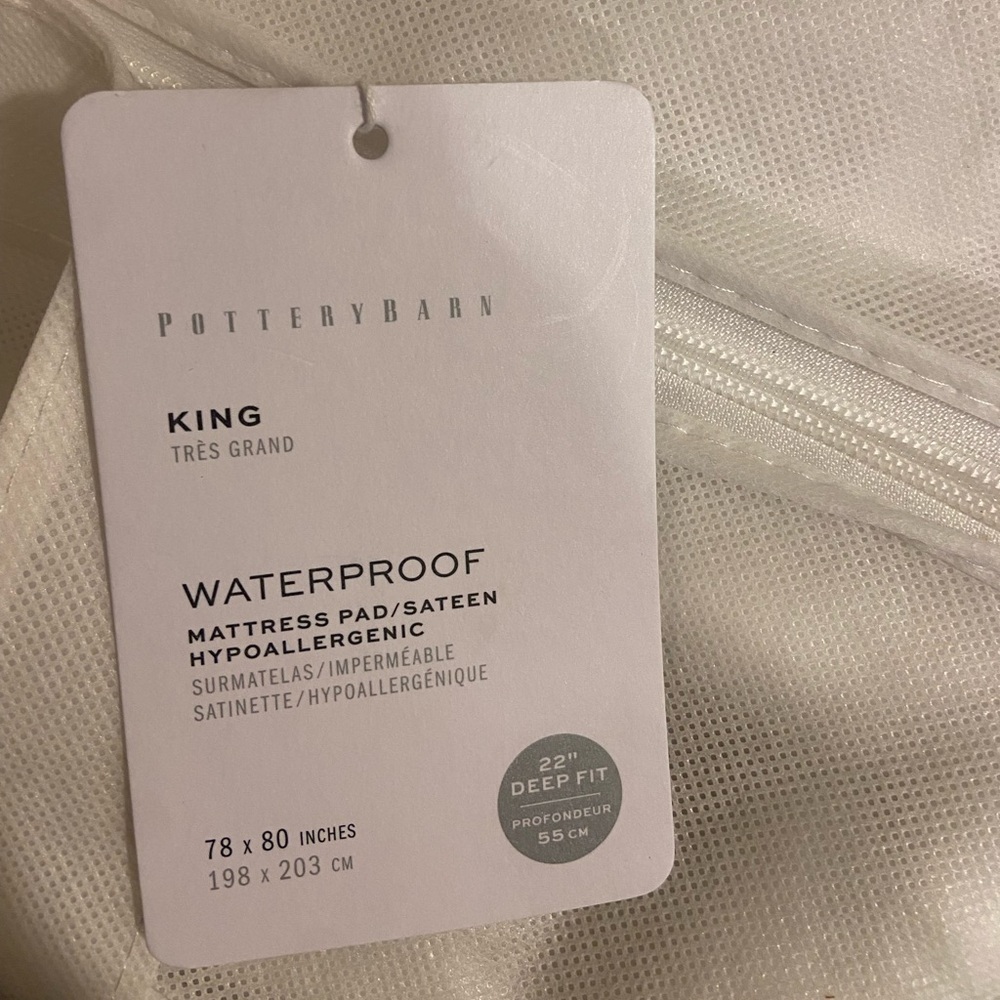 Pottery Barn King Waterproof Mattress Pad in White